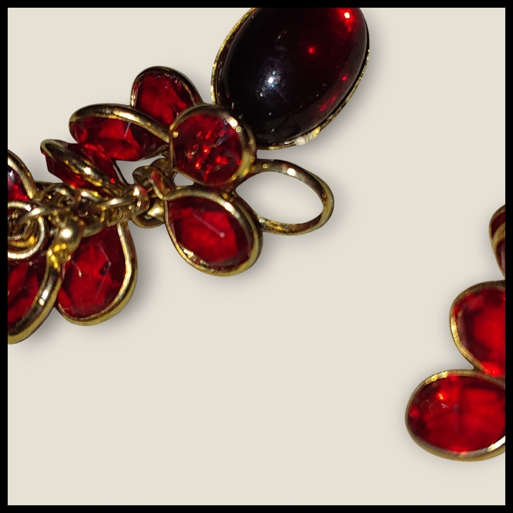 Elegant Red and Gold Bezel Chandelier Earrings - Picture 4 of 6